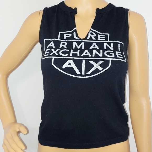 Armani crop top - Picture 2 of 6